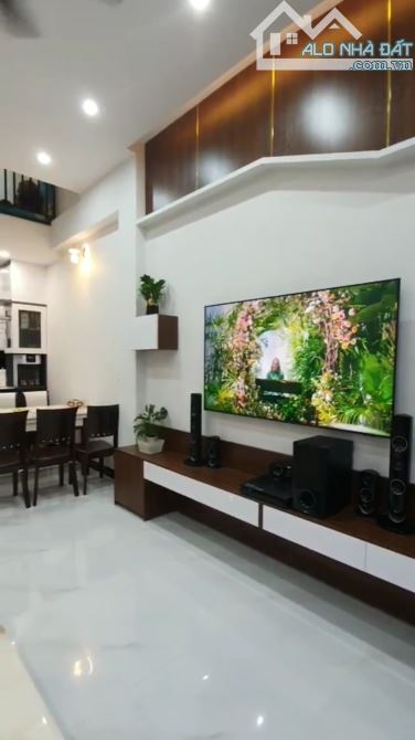 CHỦ BÁN GẤP – NHÀ ĐẸP MỚI XÂY – GIÁ CỰC TỐT - KHÁI TÂY 1 - 3