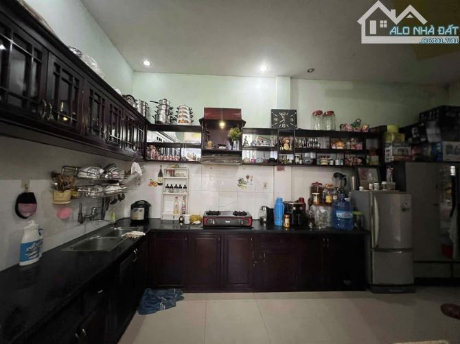 Bán nhà 2 tầng kiên cố kiệt ôtô Phạm Thị Liên. Cách đường chính 50m - 3