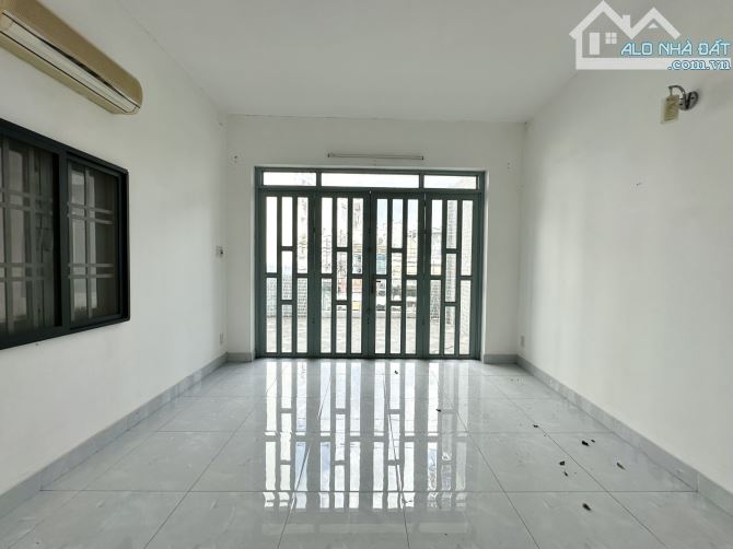 Lý Thường Kiệt gò vấp 135m2 2 tầng giá chỉ 20 tỷ - 3
