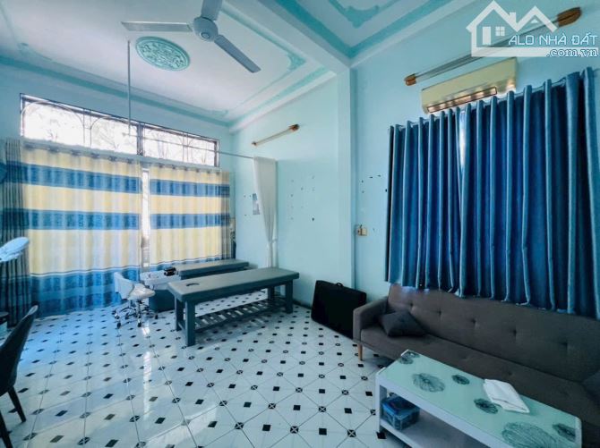Giá 6,5 tỷ TL. Bán nhà 1 trệt 2 lầu mặt tiền Huỳnh Văn Nghệ, P.Bửu Long. 80m2. DT sàn 230m - 3