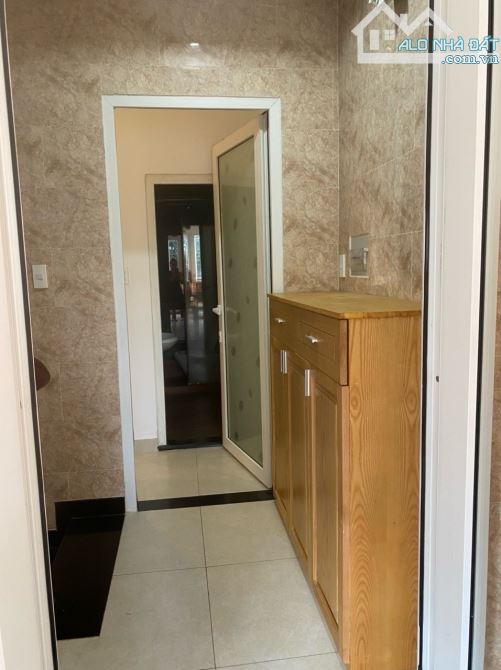 Lê Đức Thọ gò vấp 236m2 4 tầng giá chỉ 28 tỷ - 3