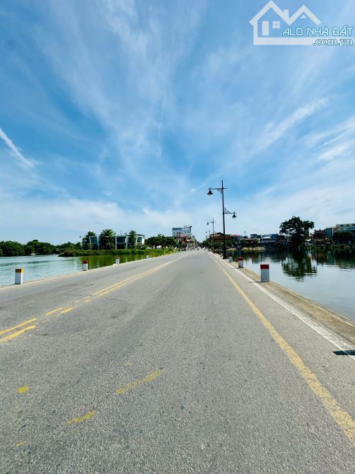 BÁN NHÀ 3 TẦNG MẶT TIỀN NGUYỄN CÔNG TRỨ GIÁ TỐT - 3