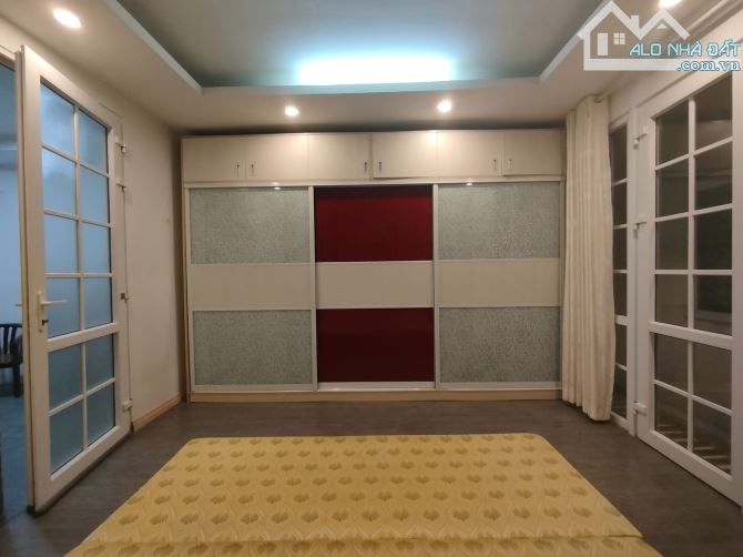 Văn Cao, 60m, 6ngủ, 10m ra phố, Nhà đẹp ở ngay, Giếng trời lắp thang máy, Sổ vuông vắn - 3