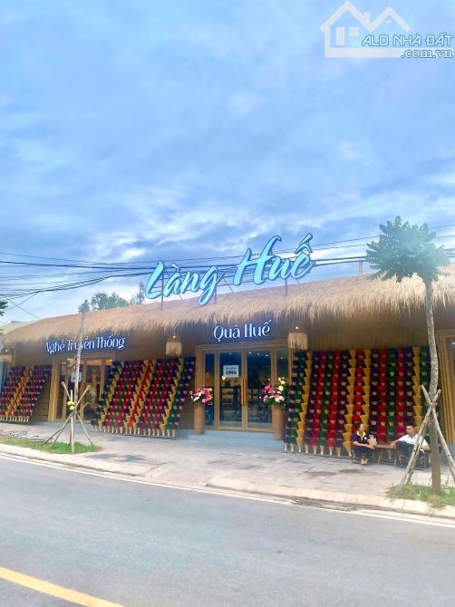 BÁN ĐẤT MẶT TIỀN KINH DOANH ĐỐI DIỆN LÀNG HƯƠNG HUẾ - 3
