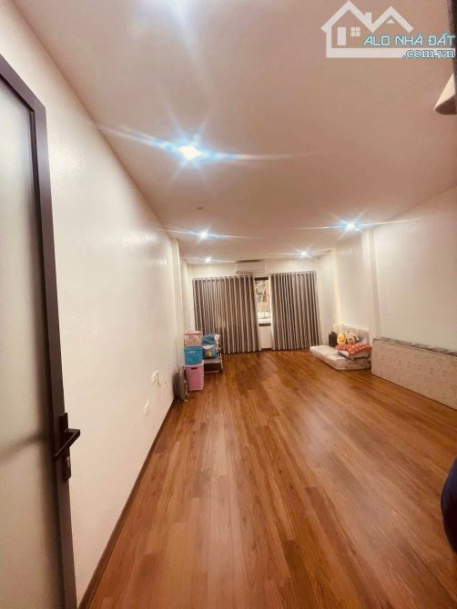 💥BÁN GẤP SIÊU PHẨM NGỌC HÀ - NGÕ RỘNG THOÁNG - 6 TẦNG THANG MÁY - 45m2 - 10,6 tỷ - 3