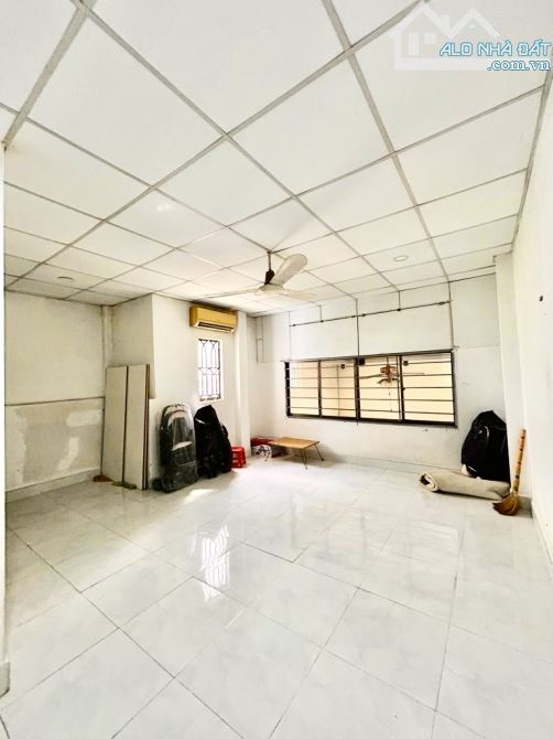 Nhà bán ngang 5M DT: 55M2 Huỳnh Tấn phát P. Tân Phú q7 chỉ 4.1 Đồng thương lượng - 3