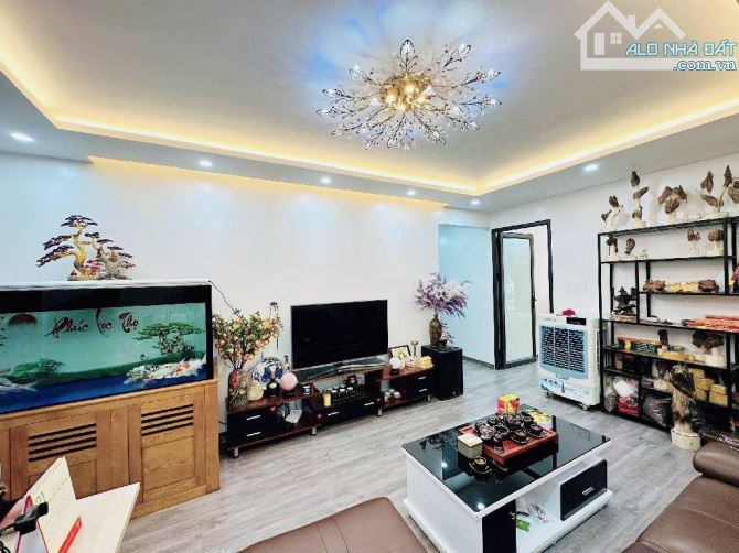 CẦN BÁN CĂN HỘ TẬP THỂ GIẢI PHÓNG 100M2 - GIÁ 4.35 TỈ ( CÓ TL ) - 3