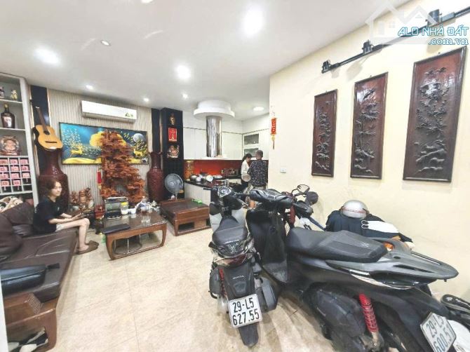 XUÂN ĐỈNH BẮC TỪ LIÊM, 5 TẦNG 56M, NGÕ THÔNG, Ô TÔ QUA NHÀ. Giá 8x tỷ - 3