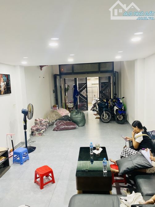 🏘🔥TRỊNH ĐÌNH TRỌNG TÂN PHÚ HẺM 6M THÔNG, 5 TẦNG THANG MÁY - 88M2 - 4.1x21.5 M - CHỈ 12.7 - 3