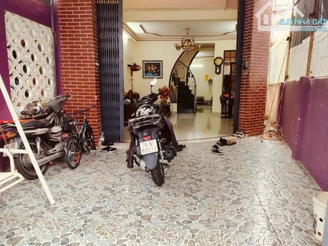 🌈Cần bán gấp căn góc 2 mặt hẻm thông xe ôtô đường Lê Hồng Phong - Giá 5,5 Tỷ - Tp Nha Tra - 3