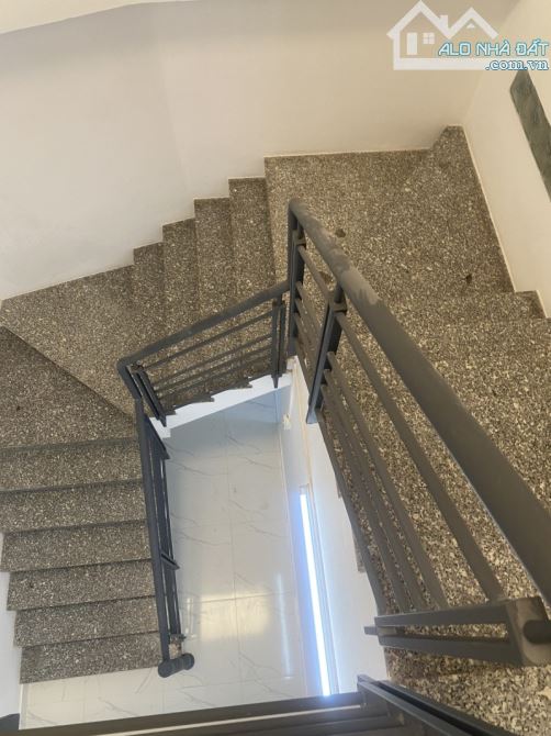 Bán gấp nhà Âu Cơ, Tân Bình, 165m2, ngang 8m, xe tải đổ gần, chỉ 13 tỷ nhỉnh - 3