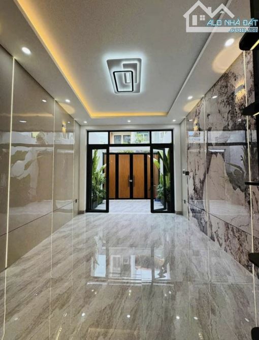 CHỐT NGAY NHÀ TRẦN KHÁNH DƯ, TÂN ĐỊNH, QUẬN 1. GIÁ 5TỶ930/ 77,4M2(4,5x17,2M).CHO THUÊ 24TR - 3