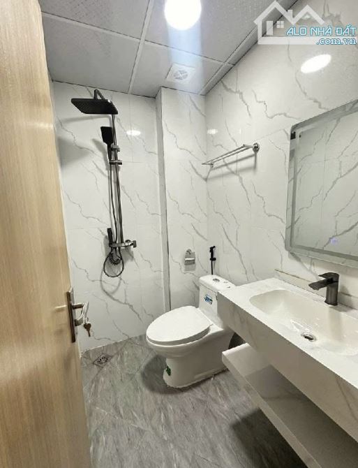 Trương Định - 35m2 - 5 Tầng - OTO đỗ cửa - 15m ra mặt phố - Nhỉnh 8 tỷ có thương lượng - 3