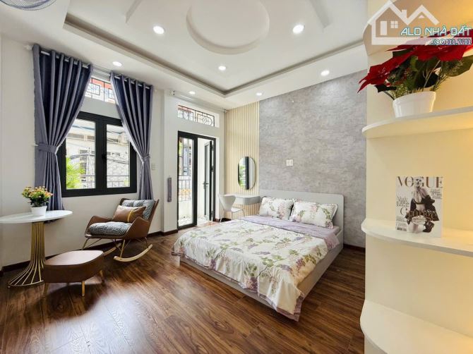 Nhà Đúc 2 Tầng  View Sân Bay  Chỉ 4.25 Tỷ - 3