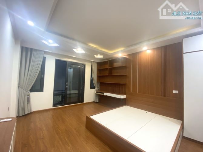 😍 TRUNG TÂM BA ĐÌNH - NGÕ THÔNG RỘNG - SỔ VUÔNG NỞ HẬU - 33,4 M2 - 6.99 TỶ - 3