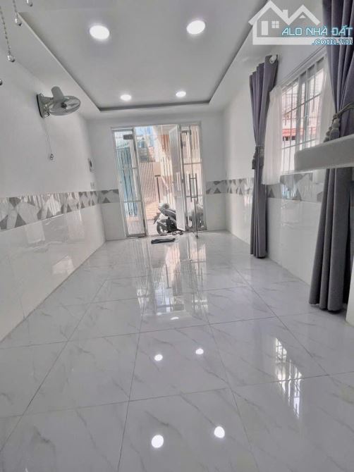 Bán nhà Gò Dầu ,Tân Phú, hẻm thông oto vừa ở vừa kinh doanh, cách 20m ra mt, 3 tỷ xíu xiu - 3