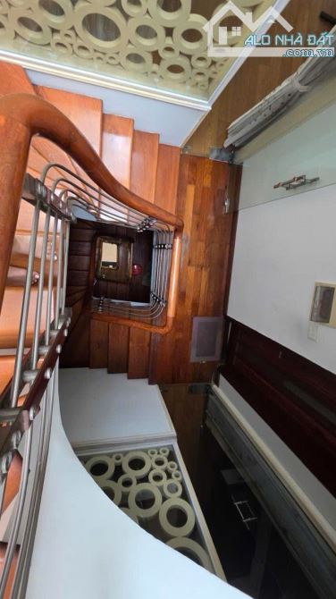 BÁN NHÀ PHÂN LÔ ĐỖ QUANG 45m 5 TẦNG  MT 4.5m Ô TÔ TRÁNH VỈA HÈ  22 TỶ - 3