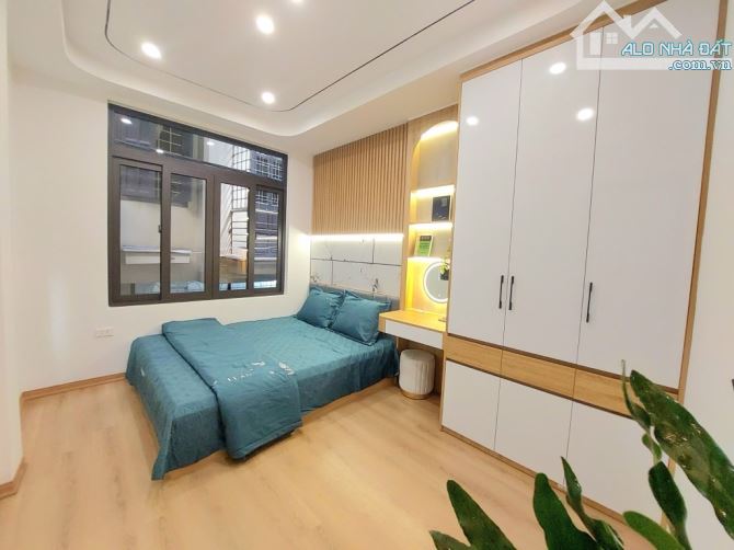 🏡PHỐ NGUYỄN CAO💥NHÀ ĐẸP DÂN XÂY -  LÔ GÓC – NGÕ THÔNG – 2 THOÁNG - KINH DOANH ĐỈNH - 3