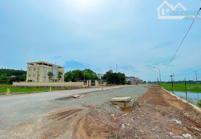 SIÊU PHẨM PHÂN LÔ – Ô TÔ TRÁNH – VỈA HÈ 3M – VIEW HỒ ĐIỀU HÒA – TRUNG TÂM PHƯỜNG TÙNG - 3