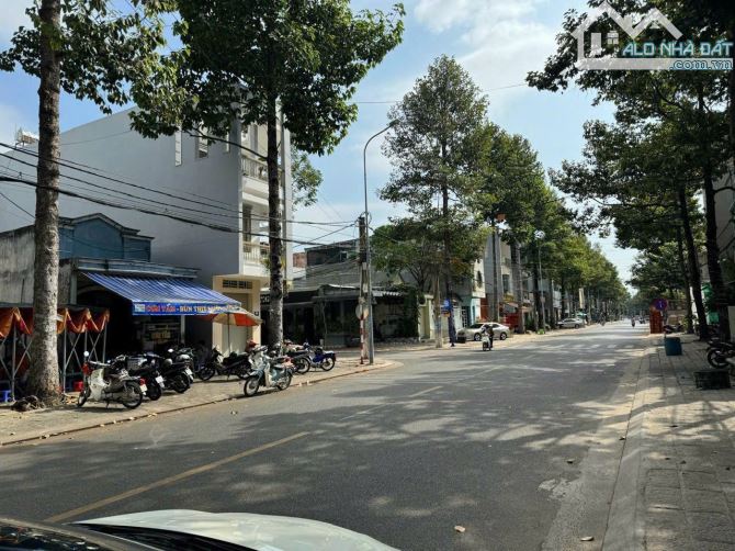 DT: 5x19 Giá 93m2, Mặt Tiền Kinh Doanh Nguyễn Văn Linh, Phường Phước Nguyên, TP Bà Rịa - 3