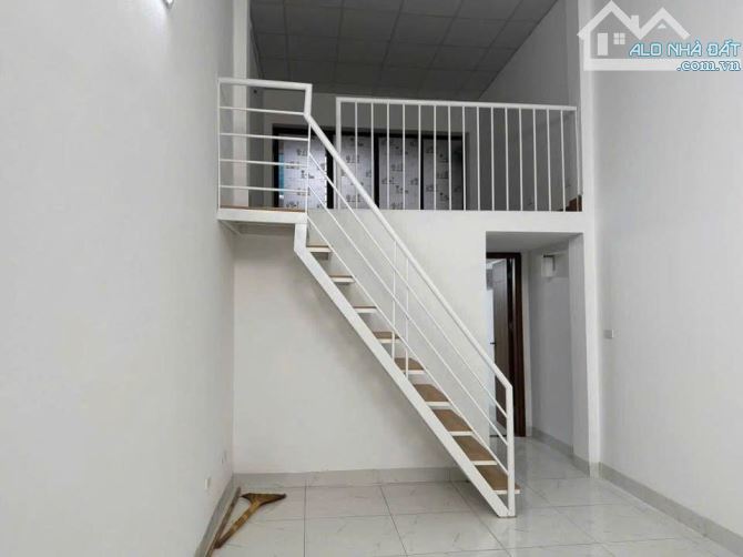 Cho thuê nhà ngõ 17 Đại Mỗ, Nam Từ Liêm, DT 40m x 2 tầng, giá 7.5tr - 3