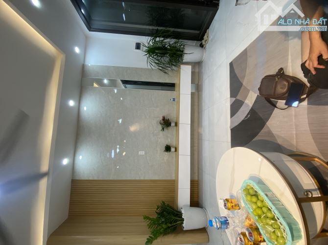 💥 Bán nhà Gan Mặt Phố - Nguyễn Lam Phúc Đồng Long Biên 41m+ Nhà 5 tầng -giá 6,67tỷ - 4