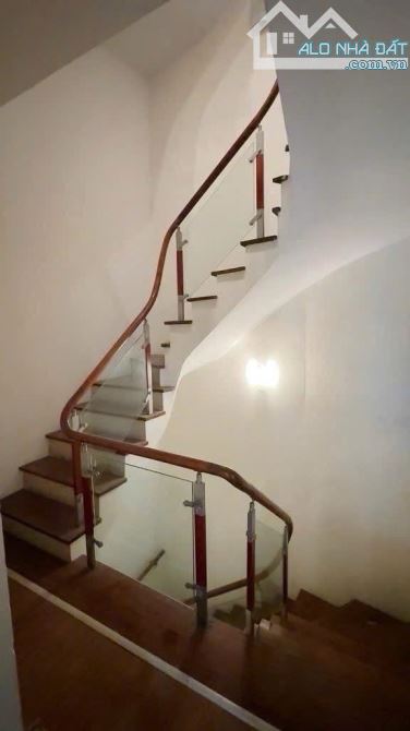 SIÊU PHẨM HAI MẶT THOÁNG - MẶT TIỀN QUYỀN LỰC - SỔ VUÔNG - 4