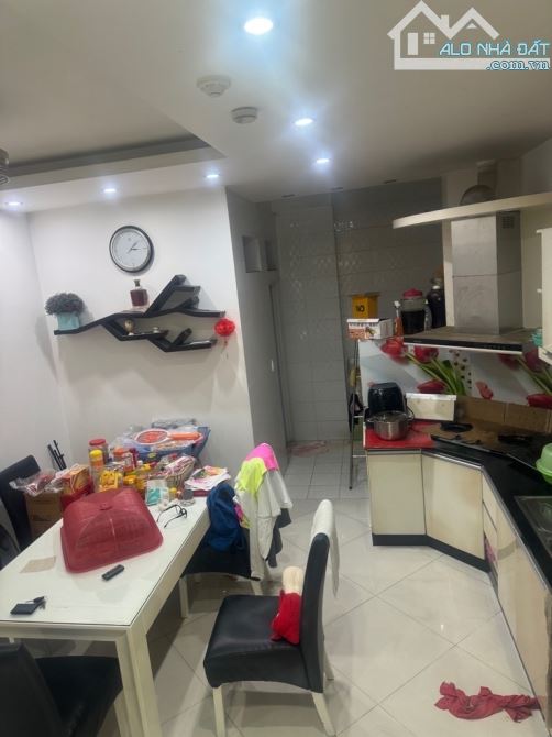BÁN NHÀ TT QUẬN 3 – NG  THIỆN THUẬT – ĐƯỜNG 8m – 5 TẦNG – DT:  4.13 x 18 – GIÁ 21.5 tỷ - 4