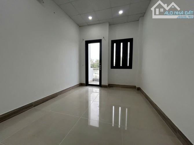 Nhà mới Vuông 2 tầng Hẻm ôtô 40m2 – Đường số 15 Q9 - 4