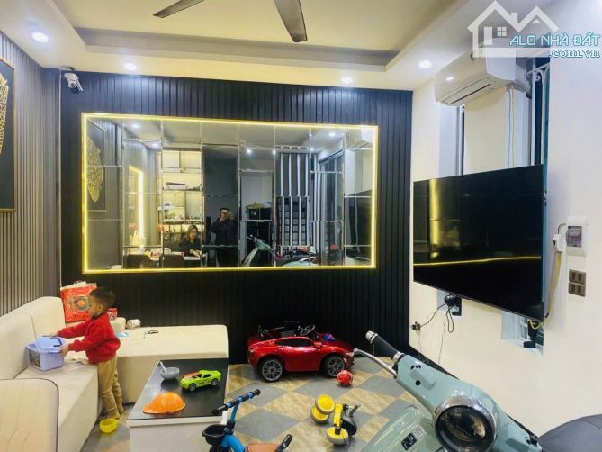 Bán nhà Bùi Xương Trạch lô góc ngõ thông ba gác đỗ cửa nội thất nhập dân xây 2  thoáng 39m - 4