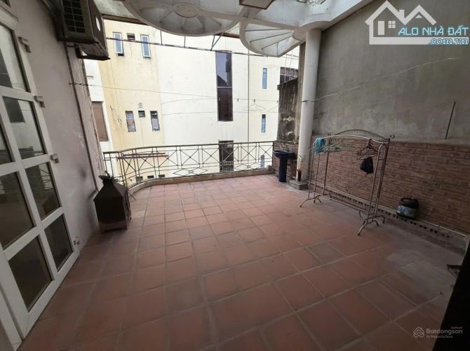 Nhà đẹp Láng Hạ – Đống Đa, 90m², ô tô đỗ cửa, full tiện nghi, giá tốt - 4
