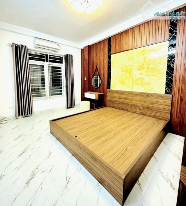TT Ngọc Hồi - Hoàng Mai DT: 40m2×5Tầng, ô tô đỗ giá nh.ỉnh 5tỷ - 4