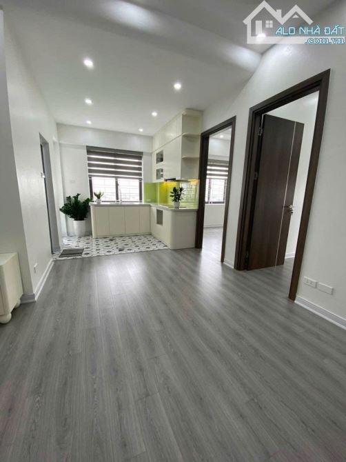 Chính chủ gửi bán căn chung cư CT8B Văn Quán, Hà Đông, 2PN, 2 VS. Giá 4,38 tỷ - 4