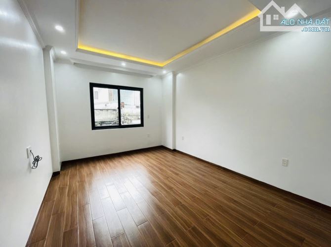 🏠Bán Nhà 4 mới tầng đl sân cổng riêng Miếu Hai Xã Lê Chân ~60m giá nhỉnh 4 tỷ - 4