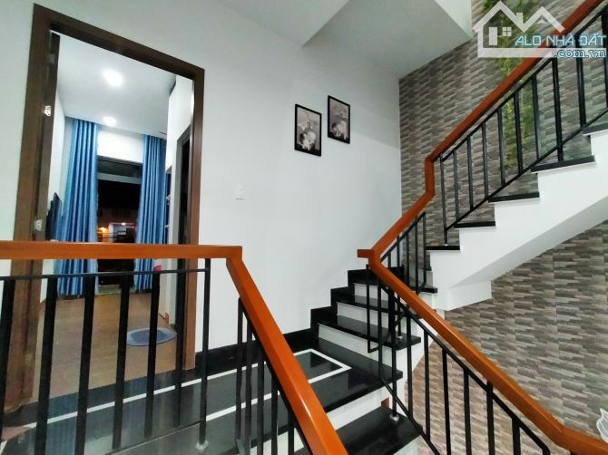 CHỦ BÁN GẤP – NHÀ ĐẸP MỚI XÂY – GIÁ CỰC TỐT - KHÁI TÂY 1 - 4