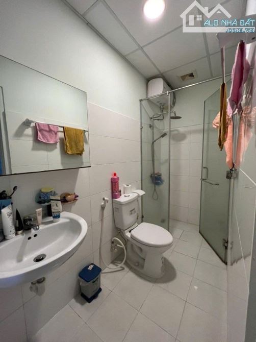 Chung cư Bàu cát,p10,Tân BÌnh: 83m2, 2p ngủ,2wc,NT,11tr/th - 4