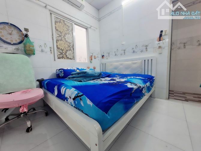 🏘️ 1/ SÁT HẺM Ô TÔ – NHÀ MỚI ĐẸP – PHÚ THỌ HÒA – 43M² (4.3❌️11) – 2PN – 2WC – 5.2 TỶ TL - 4