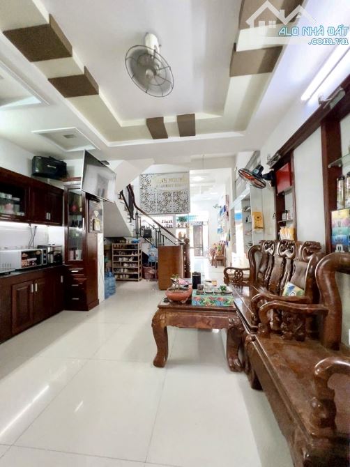 NHÀ 1 ĐỜI CHỦ - HXT - S-ÁT MẶT TIỀN PHẠM VĂN CHIÊU - 72M2 - 4 TẦNG - 4PN - 8 T.Ỷ x - 4