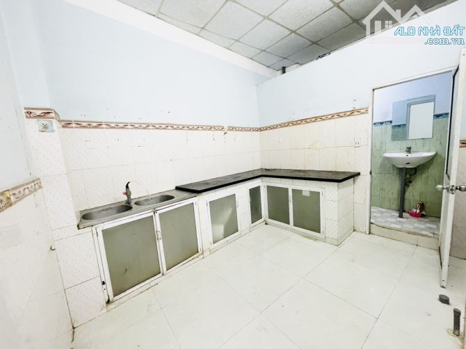 🏡 BÁN NHÀ TRẦN XUÂN SOẠN – PHƯỜNG TÂN HƯNG – QUẬN 7  📍 Vị trí đắc địa: quận 7 - 4