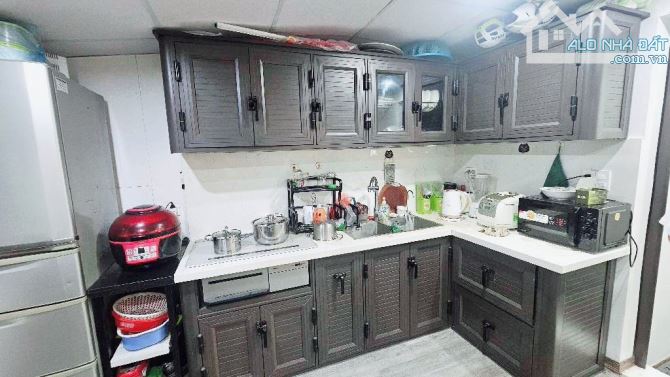 CẦN BÁN CĂN HỘ TẬP THỂ GIẢI PHÓNG 100M2 - GIÁ 4.35 TỈ ( CÓ TL ) - 4