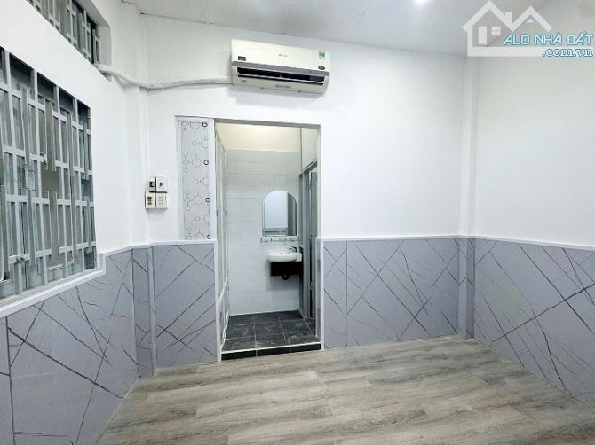 Cần bán nhà đẹp 2 lầu 2 phòng ngủ hẻm Bình Đông, Quận 8 - 4