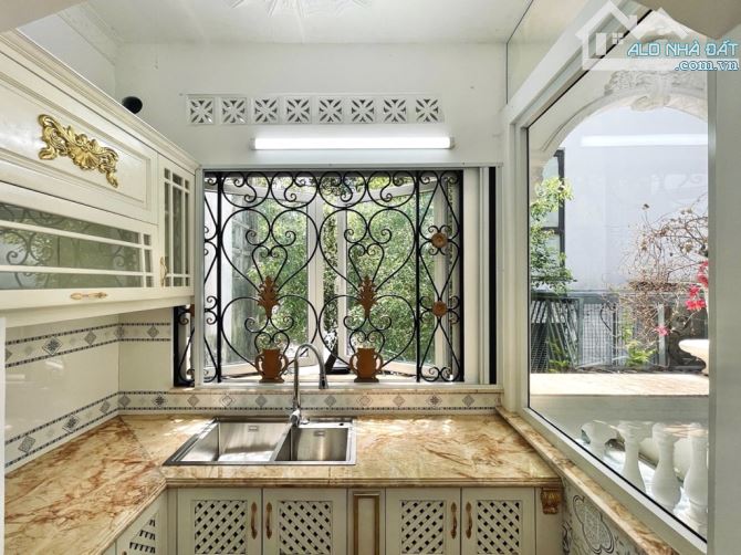 SIÊU PHẨM NHÀ ĐẸP VIEW HÀ ĐÔ CENTROSA GARDEN - MẶT TIỀN ĐƯỜNG 3/2 - NGAY VÒNG XOAY DÂN CHỦ - 4