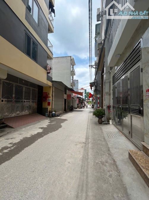 Bán gấp nhà Phú Diễn 39m 8.5 tỷ(còn TL) cách 1 nhà ra ô tô tránh rất gần ĐH Tài Nguyên - 4