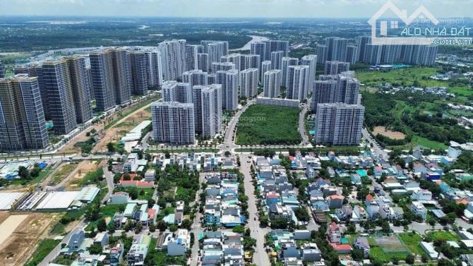 Nhà riêng 4PN, 100m² tại KDC Phước Thiện, Q9, HCM giá siêu hời 7,5 tỷ. - 4