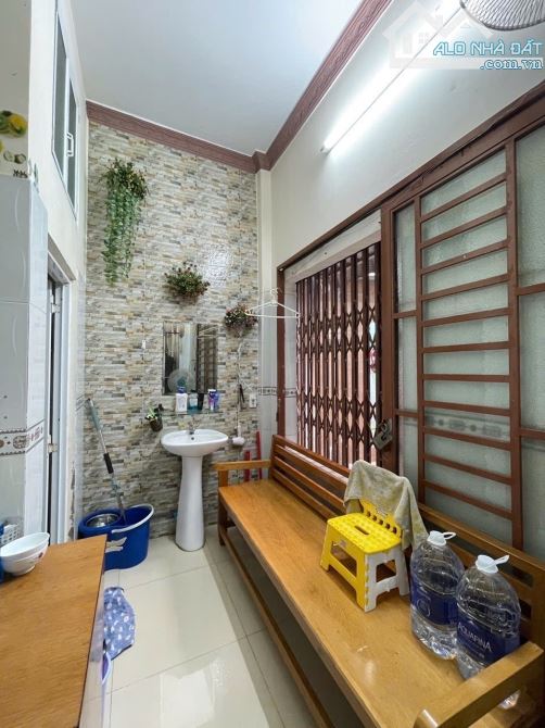 Bán nhà đẹp 2 tầng ,gần mặt tiền .Lưu Hữu Phước ,Quận 8.Giá 3.7 tỷ. - 4