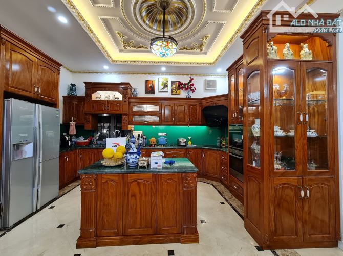 Bán biệt thự đẳng cấp nhất KĐT Việt Hưng, Long Biên. Nội thất, thang máý xịn, vị trí đẹp! - 4
