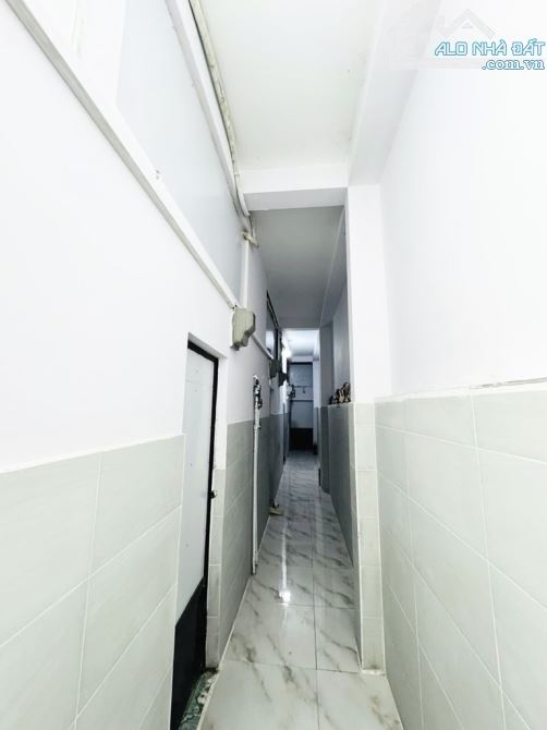 NHÀ MẶT TIỀN KD-KHU TÊN LỬA-88M2-3TẦNG-13 PHÒNG-THU 30TR/TH-HC ĐỦ-CHỈ 6.X TỶ - 4