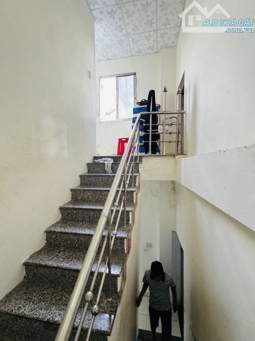 NHÀ KIỆT NGUYỄN CÔNG TRỨ – 71M2 – NGANG 16M – 2 TẦNG – GẦN BIỂN – 5.85 TỶ - 4