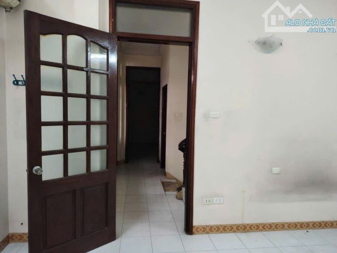 LÔ GÓC PHÂN LÔ NGUYỄN CHÁNH  60m MT10m 4 TẦNG  Ô TÔ TRÁNH  GIÁ 21.5 TỶ - 4