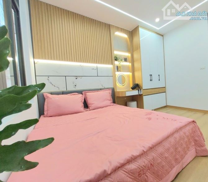 🏡PHỐ NGUYỄN CAO💥NHÀ ĐẸP DÂN XÂY -  LÔ GÓC – NGÕ THÔNG – 2 THOÁNG - KINH DOANH ĐỈNH - 4